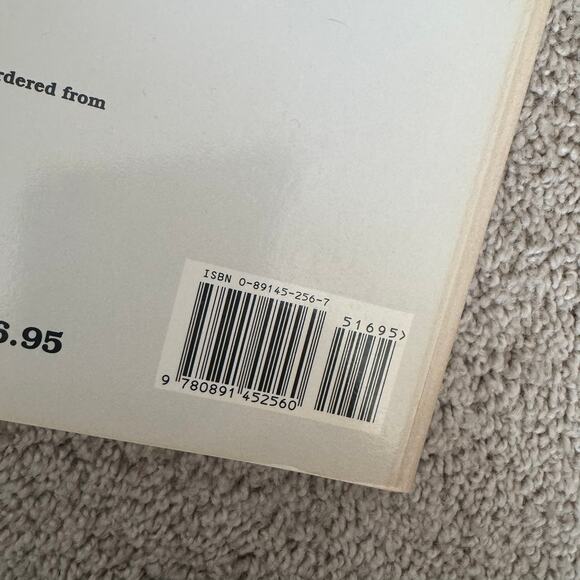 Vintage 1994 Collectors Encyclopedia Toys Banks Cast Iron Tin Wind Up Autos - Picture 7 of 8